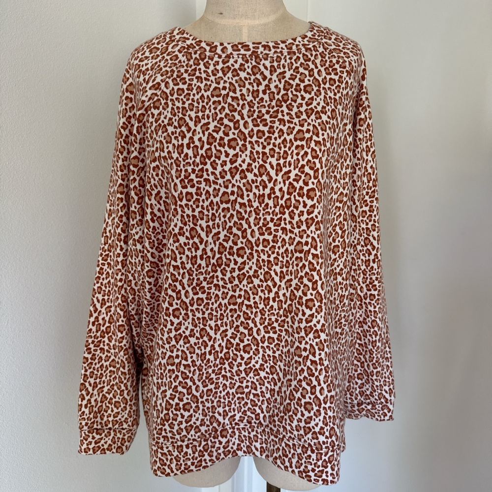 Lou & Grey Leopard Print Oversized Terry Sweatshirt- Medium but could fit Large